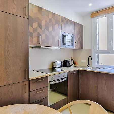 Cmg Cozy Juan-les-pins / 200m * Antibes